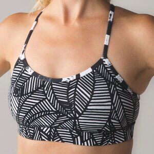 Lululemon Flow Y Bra, Banana Leaf/Shady Palms in Black White, Size 6